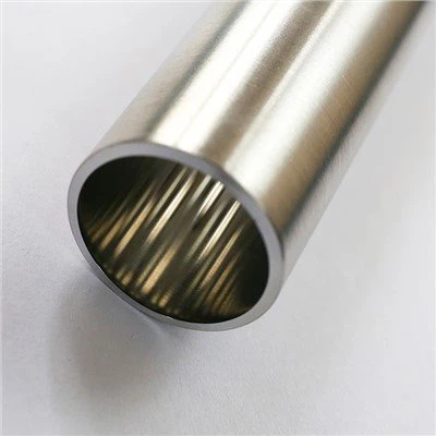 Da li je cijev od Monel čelika magnetna?